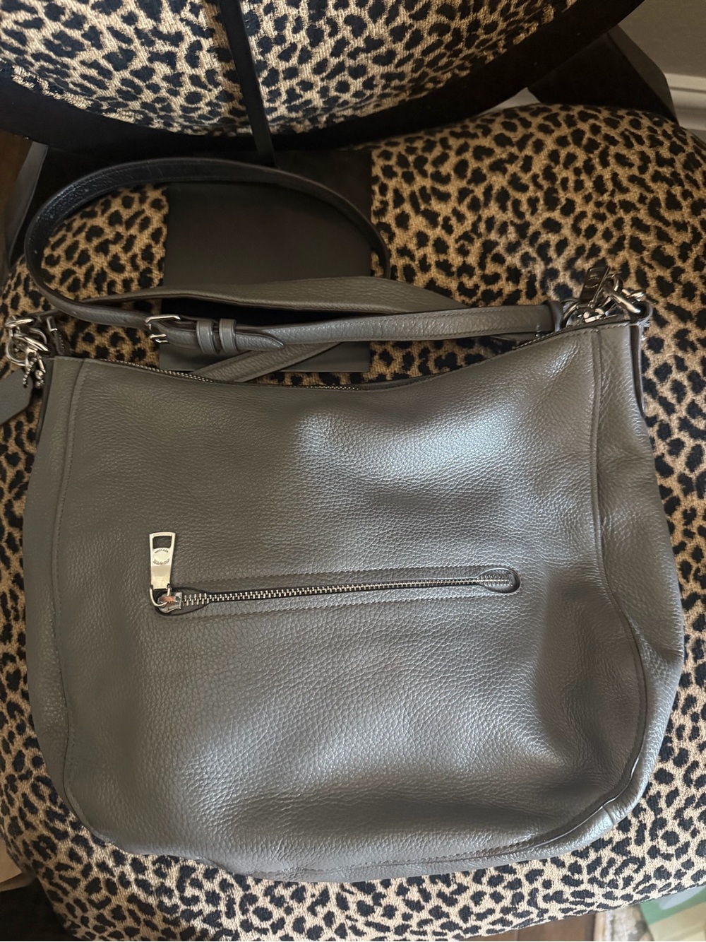 🩶Coach Ella Pebbled Leather Shoulder Hobo Bag in Gray with Studs🩶 - Picture 4 of 9